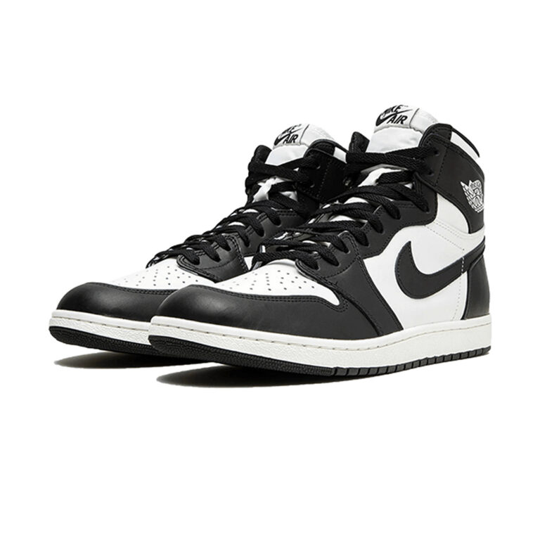 Air Jordan 1 High Black White – vedere spre stânga