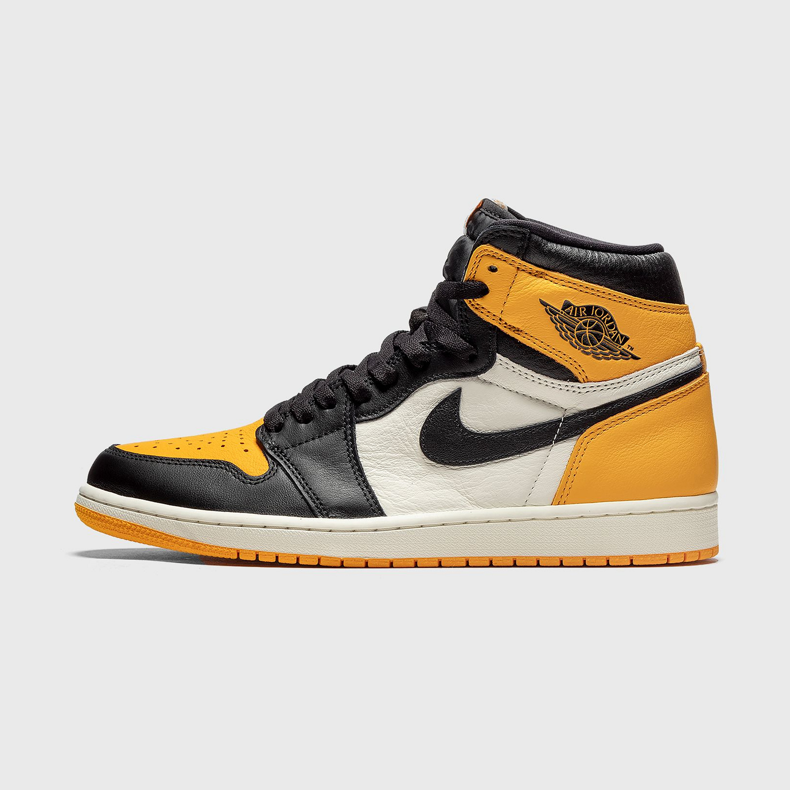 Air Jordan 1 High Taxi Yellow Toe – vedere spre stânga