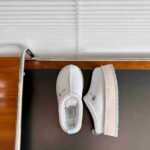 UGG Tazz Slipper Love 25 Baby Fog - imagine 6