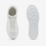 Alexander McQueen Oversized Sneaker White/Patchouli, vedere de sus și talpă