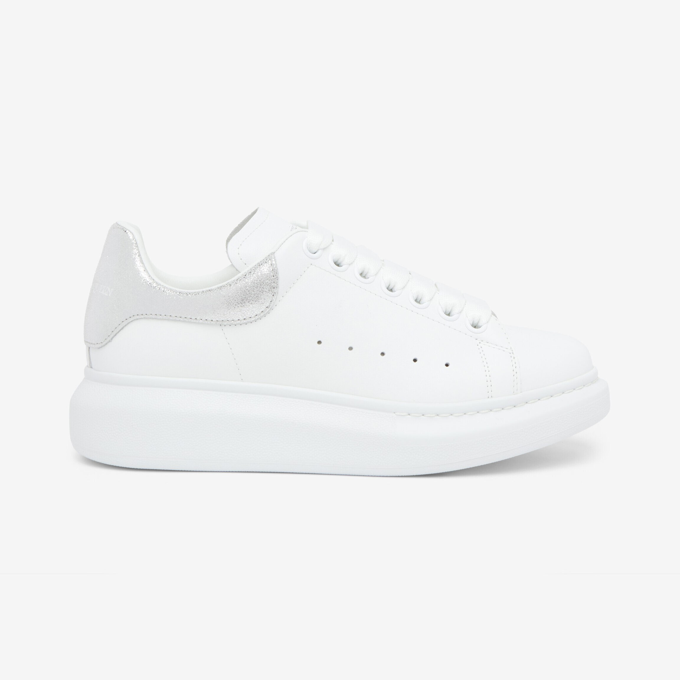 Alexander McQueen Oversized Sneaker White/Silver - profil spre dreapta Alexander McQueen Oversized Sneaker White/Silver, profil spre dreapta