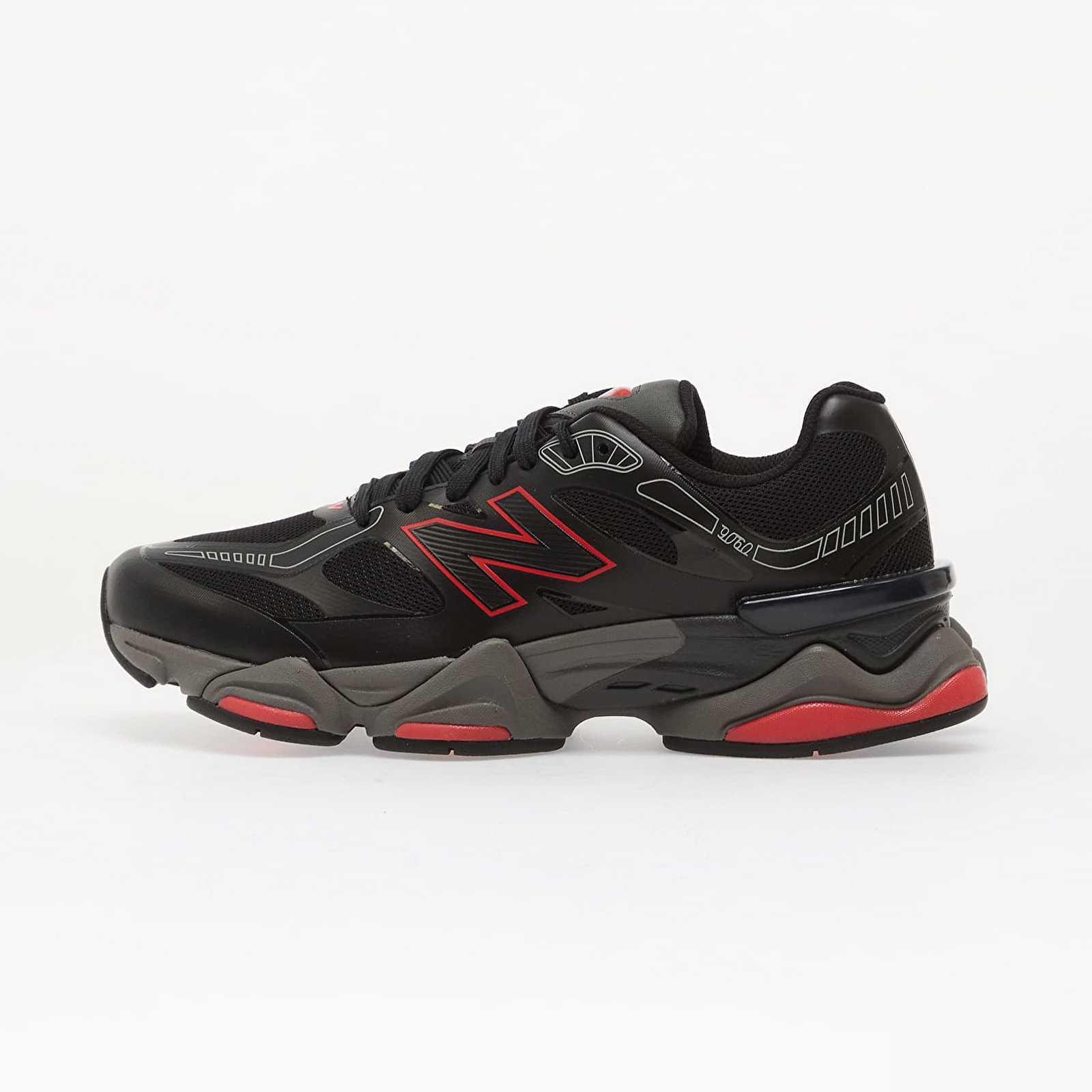New Balance 9060 Black Fire Cracker – vedere laterală