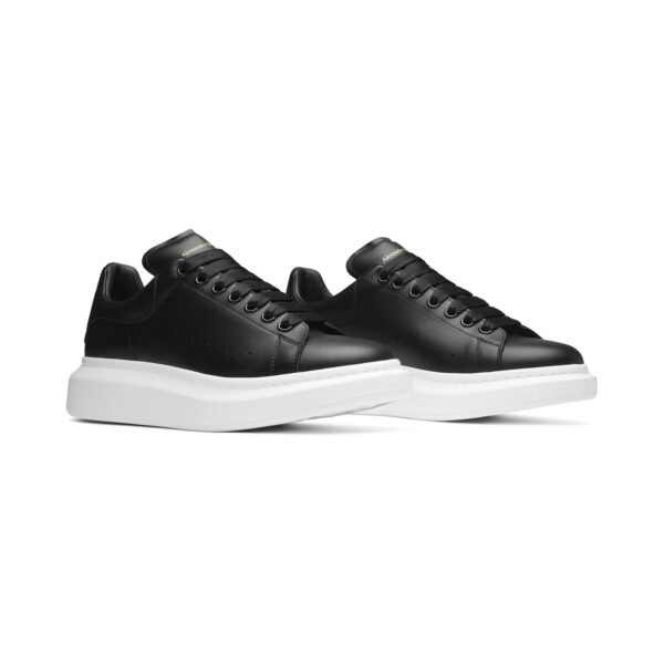 Alexander McQueen Oversized Sneaker Black/White, pereche, vedere din față